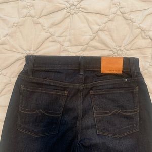 Lucky Brand Dark denim jeans!